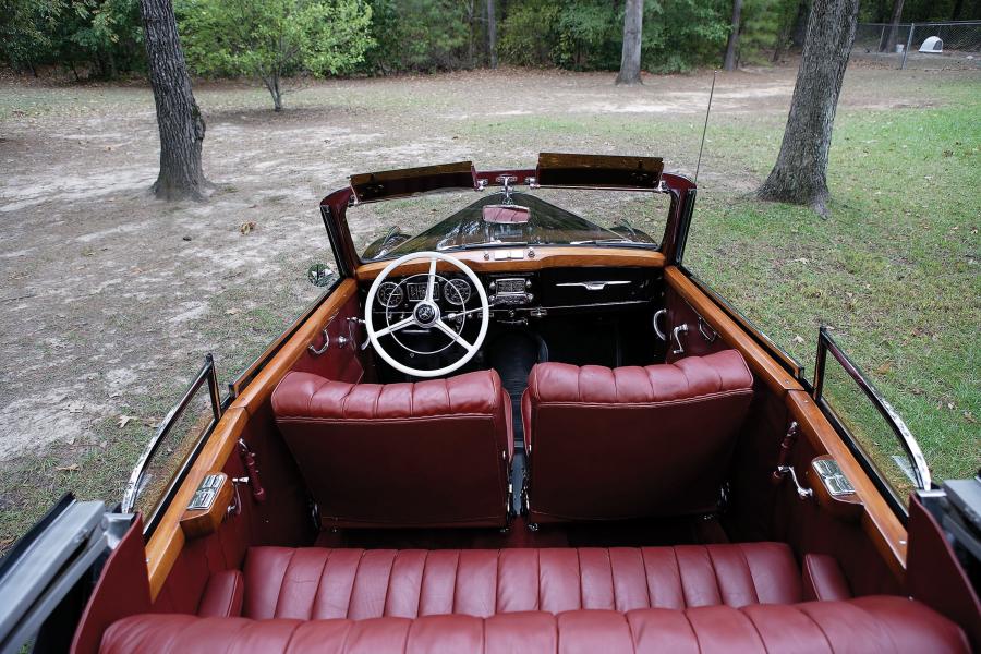  Mercedes-Benz 220 Cabriolet B Convertible 1952 года  (фото 2 из 4)
